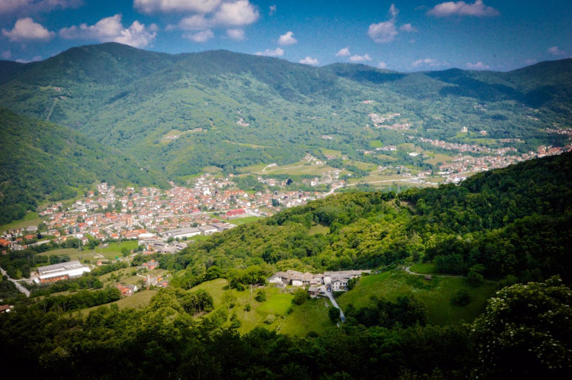 Chalet In Pietra E Legno Con Caminetto Inverso Pinasca Εξωτερικό φωτογραφία