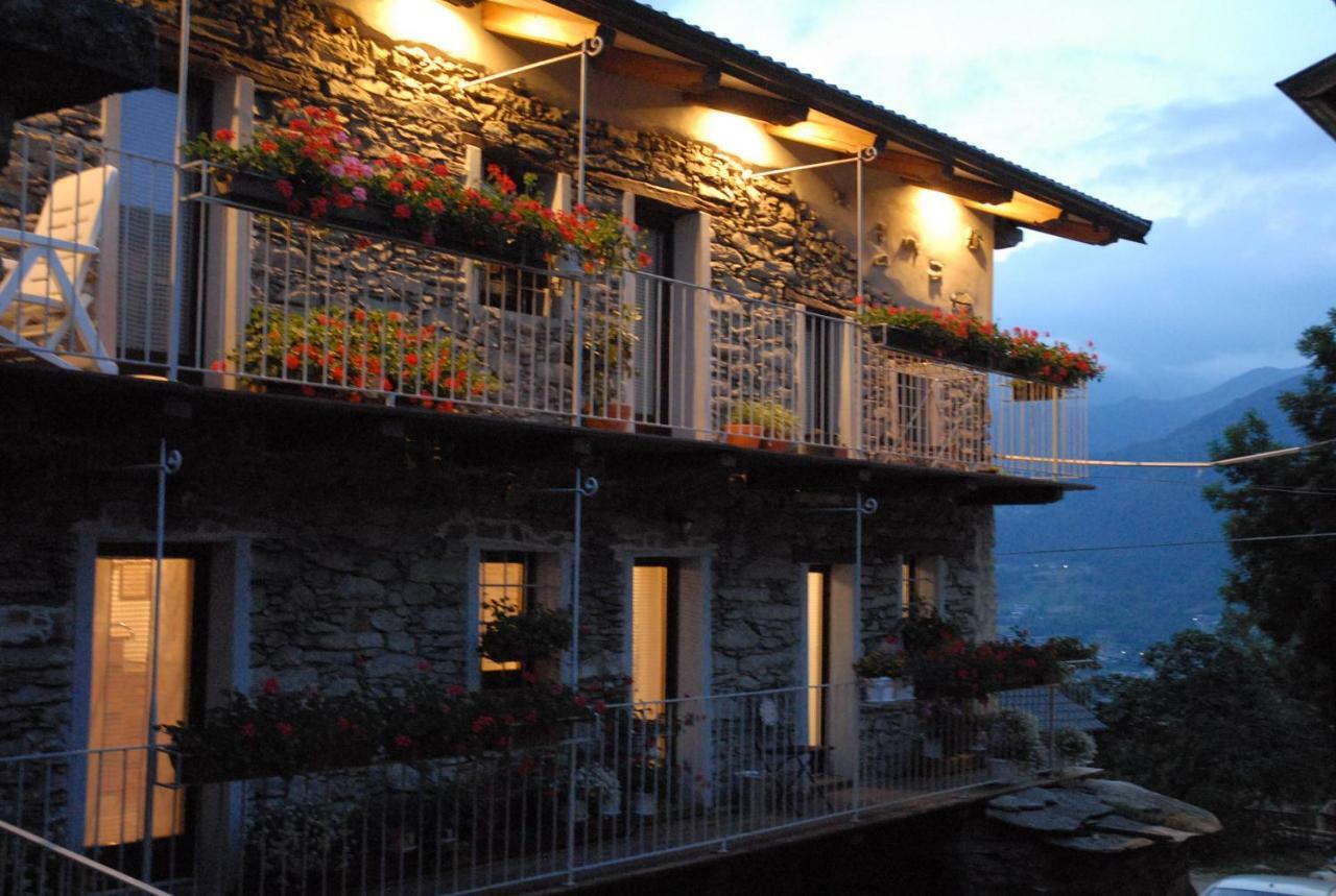 Chalet In Pietra E Legno Con Caminetto Inverso Pinasca Εξωτερικό φωτογραφία